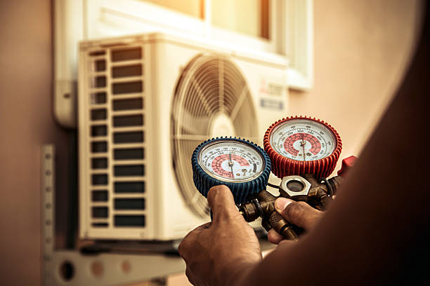 Professional Furnace Repair technician working in Sunset, LA